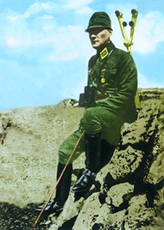 Arşiv görüntüleriyle 'Atatürk' 89