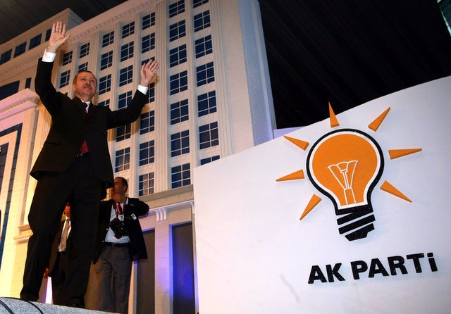 Dünden bugüne AK Parti kongreleri 15