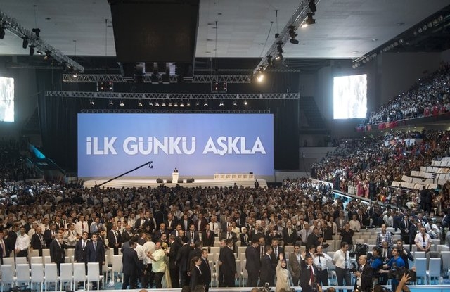 Dünden bugüne AK Parti kongreleri 35