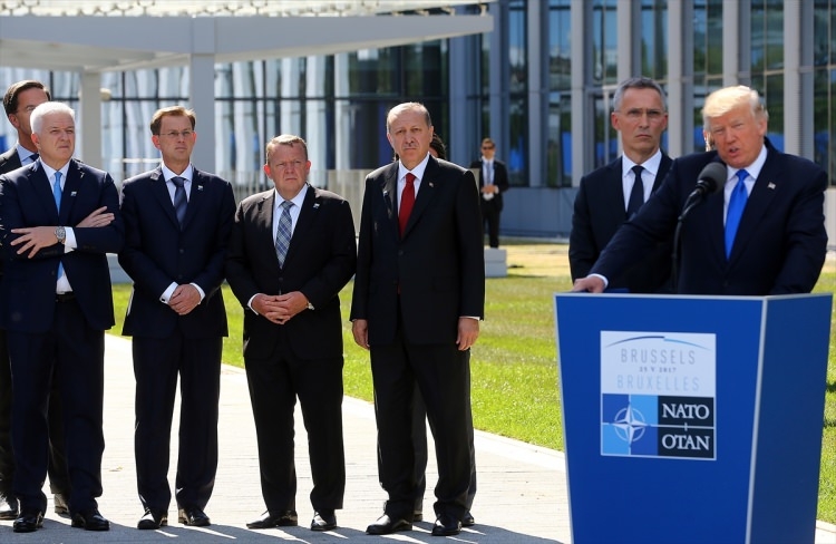 NATO karargahının açılışından çok özel kareler 14