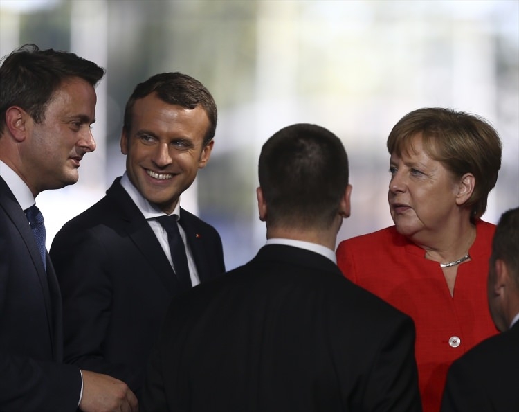 NATO karargahının açılışından çok özel kareler 54