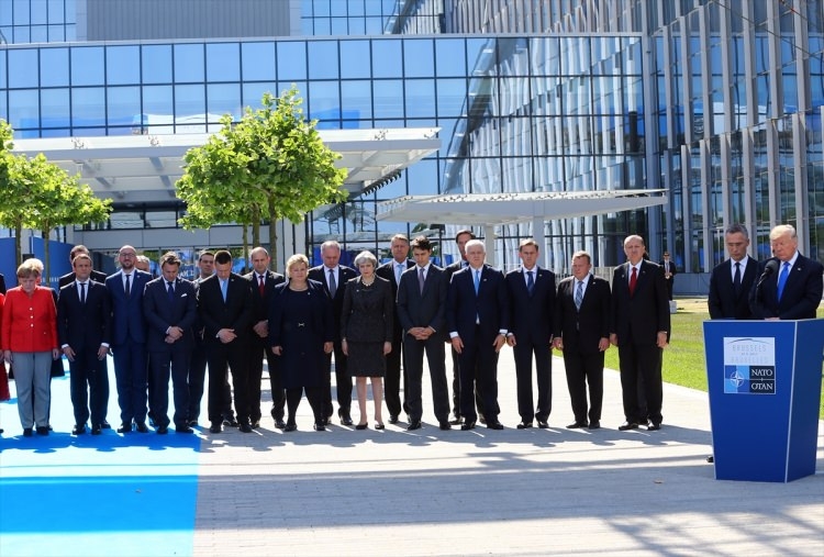 NATO karargahının açılışından çok özel kareler 61