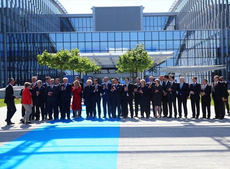NATO karargahının açılışından çok özel kareler 63