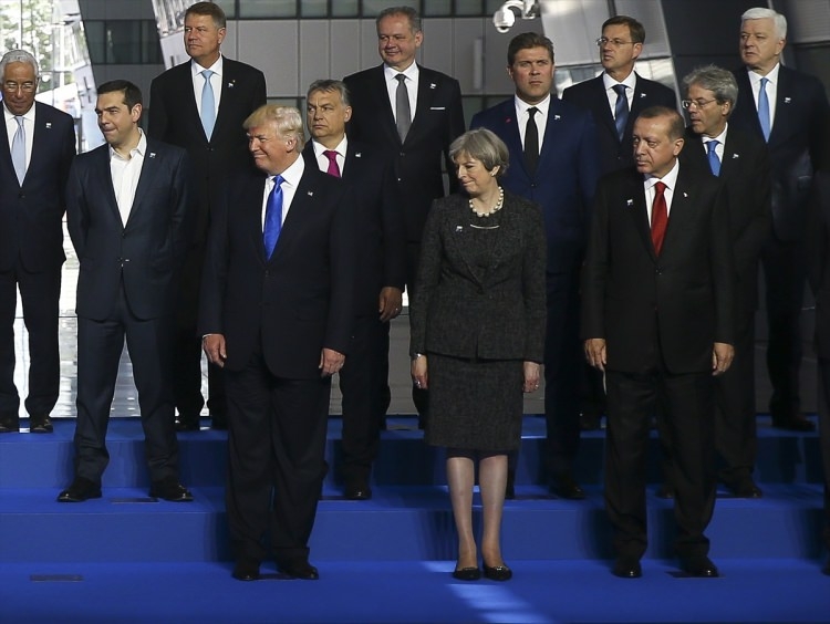 NATO karargahının açılışından çok özel kareler 69