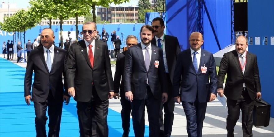 NATO karargahının açılışından çok özel kareler