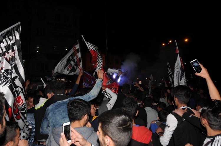 Beşiktaş'ta 3. yıldız çılgınlığı 29