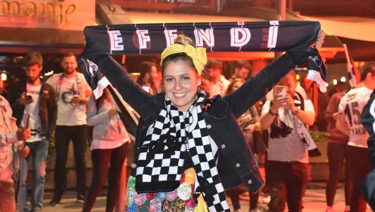 Beşiktaş'ta 3. yıldız çılgınlığı 3