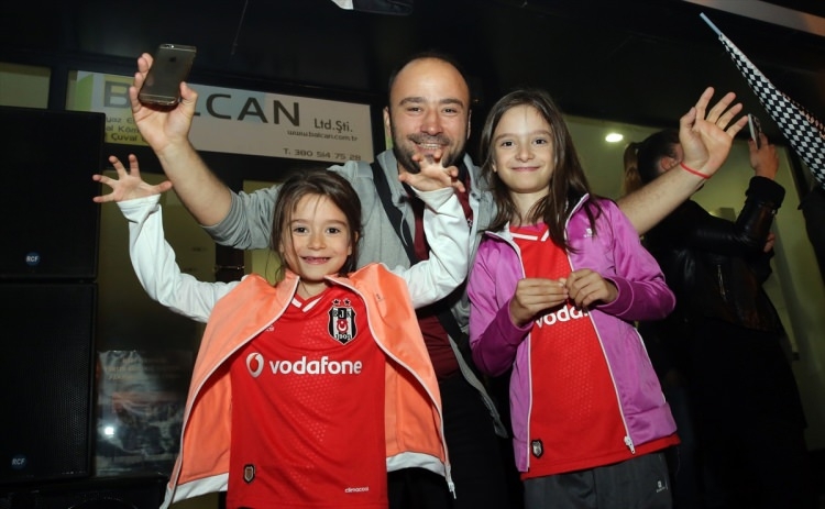 Beşiktaş'ta 3. yıldız çılgınlığı 48