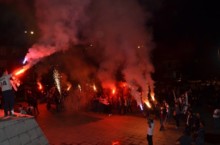 Beşiktaş'ta 3. yıldız çılgınlığı 54