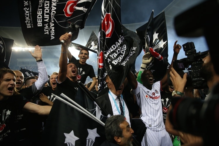 Beşiktaş'ta 3. yıldız çılgınlığı 8