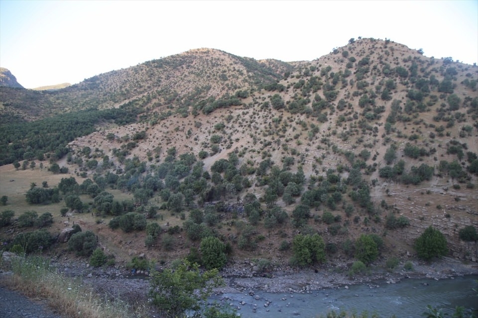 Şırnak'ta düşen askeri helikopterin enkazı 10