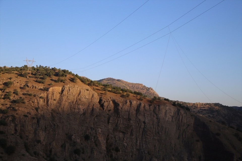 Şırnak'ta düşen askeri helikopterin enkazı 6