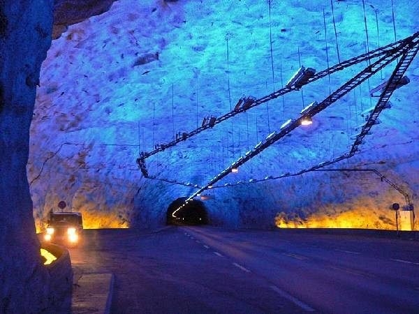 Dünyanın en güzel yolları 25