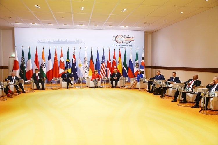 Dünya liderleri G20'de bir araya geldi 38