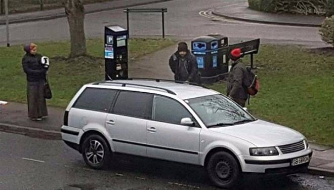 Sahtekar dilencilerin yaptığı numaraları gösteren 19 kare 8