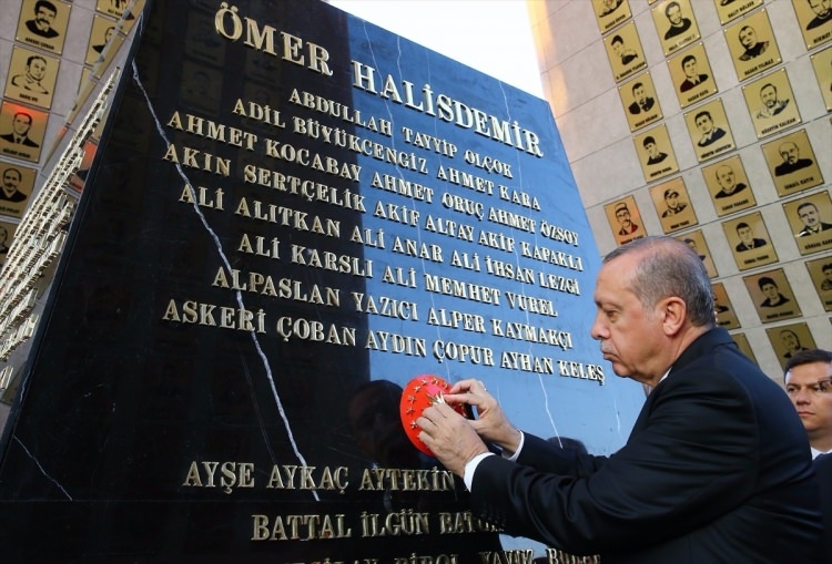 Cumhurbaşkanı Erdoğan Beştepe’deki Şehitler Abidesi’ni açtı 39