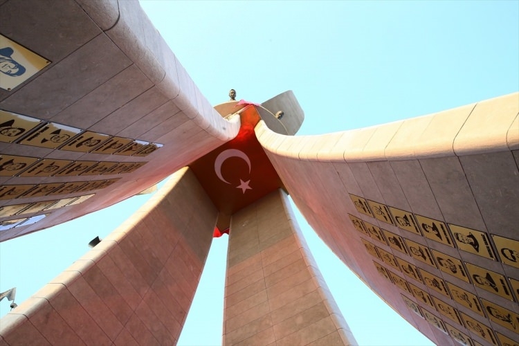 Cumhurbaşkanı Erdoğan Beştepe’deki Şehitler Abidesi’ni açtı 44