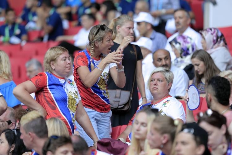 Dünya hayranlıkla izledi 25