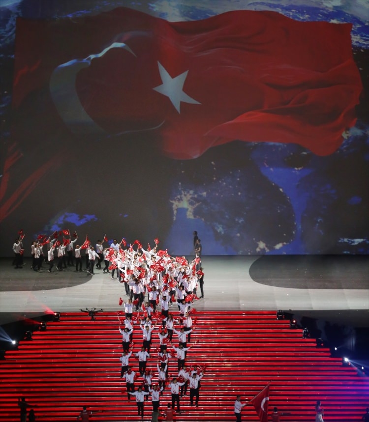 Dünya hayranlıkla izledi 40