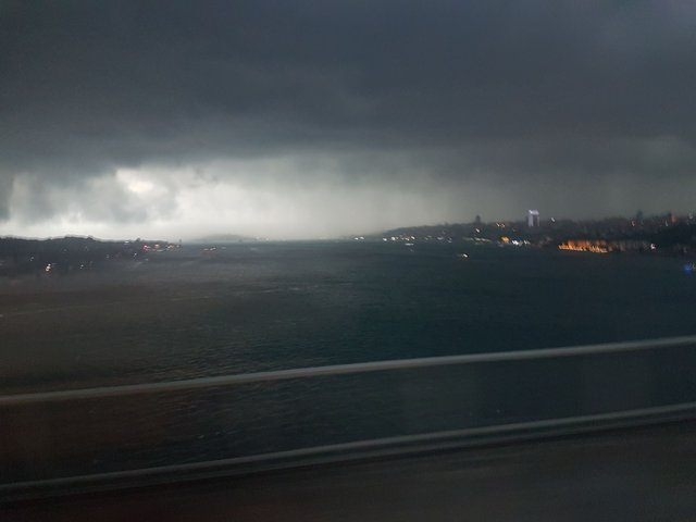 Sağanak İstanbul'u esir aldı 101