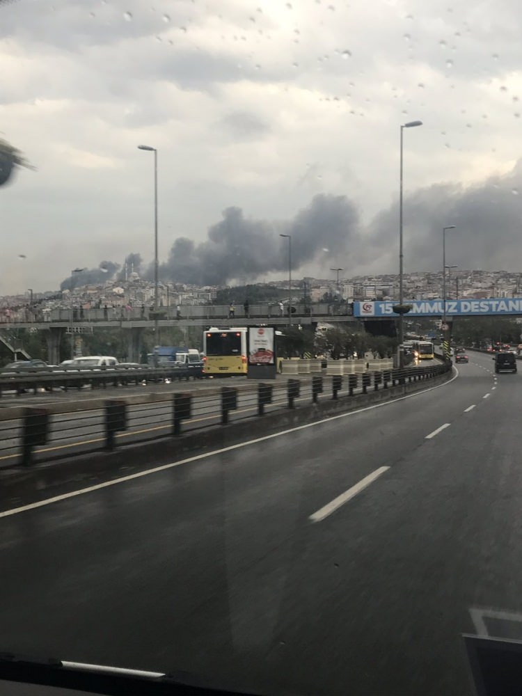 Sağanak İstanbul'u esir aldı 53