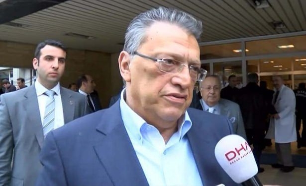 Hangi siyasetçi kaç yaşında? 10