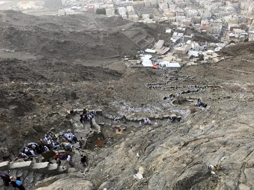Hacı adaylarının zorlu Hira yolculuğu 7