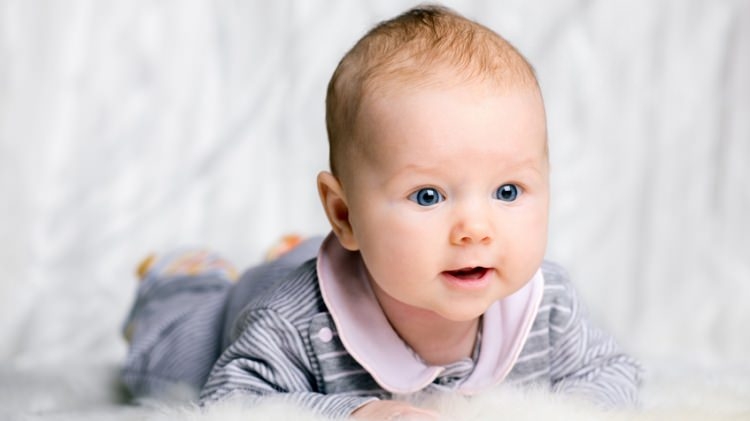 İşte en çok konulan bebek isimleri! 54
