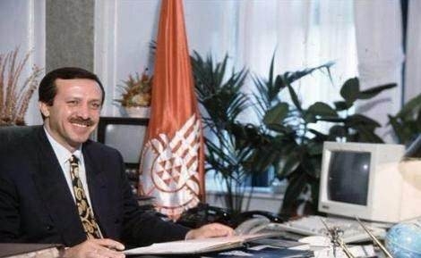 Erdoğan'ın bir askerlik fotoğrafı daha ortaya çıktı! 24