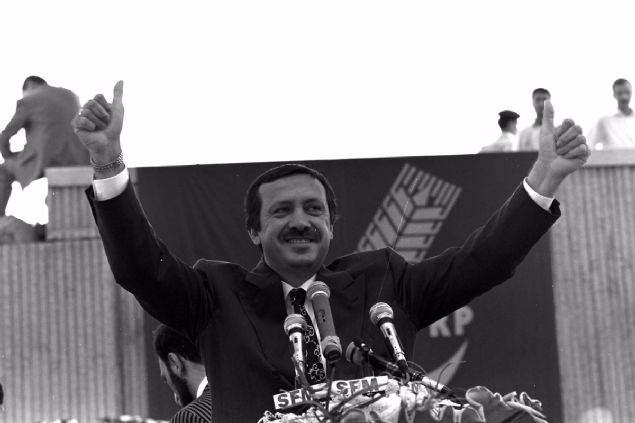 Erdoğan'ın bir askerlik fotoğrafı daha ortaya çıktı! 43