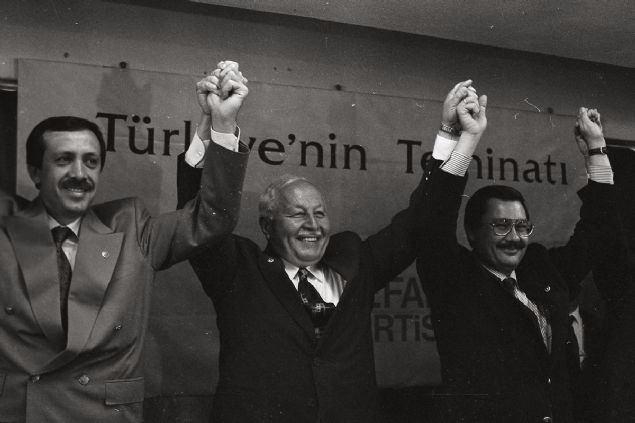 Erdoğan'ın bir askerlik fotoğrafı daha ortaya çıktı! 45