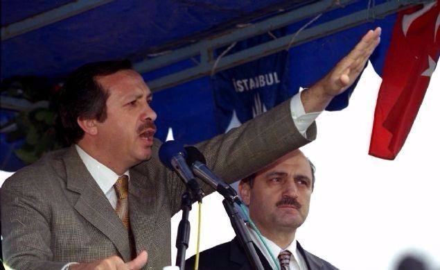 Erdoğan'ın bir askerlik fotoğrafı daha ortaya çıktı! 48