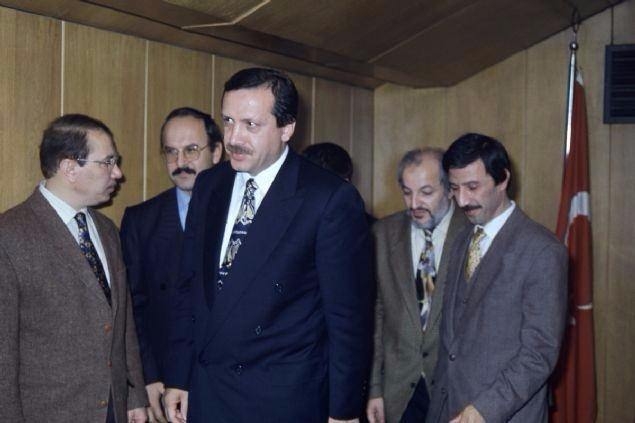 Erdoğan'ın bir askerlik fotoğrafı daha ortaya çıktı! 62