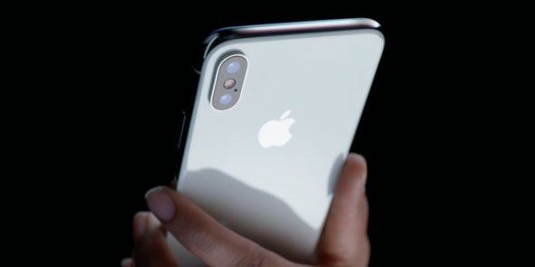Apple üç yeni iPhone'la rakiplerini sollayacak! 2