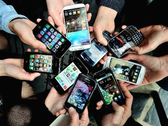 Apple üç yeni iPhone'la rakiplerini sollayacak! 8