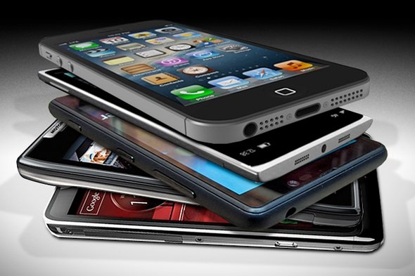 Apple üç yeni iPhone'la rakiplerini sollayacak! 9
