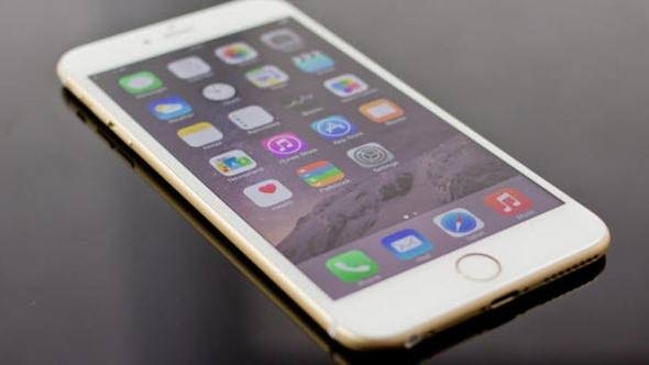 iPhone sahiplerine kötü haber: Apple bu modellerin fişini çekiyor 5