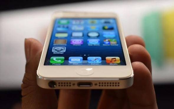 iPhone sahiplerine kötü haber: Apple bu modellerin fişini çekiyor 8
