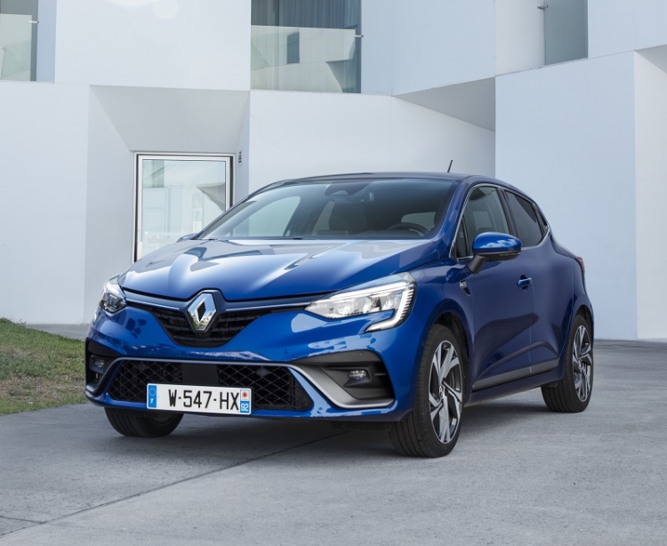 2020 Renault Clio'nun Türkiye fiyatı açıklandı! 12