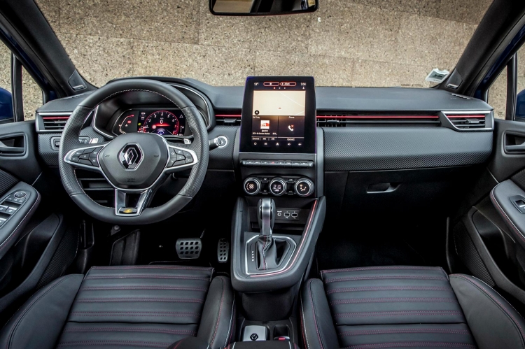 2020 Renault Clio'nun Türkiye fiyatı açıklandı! 16