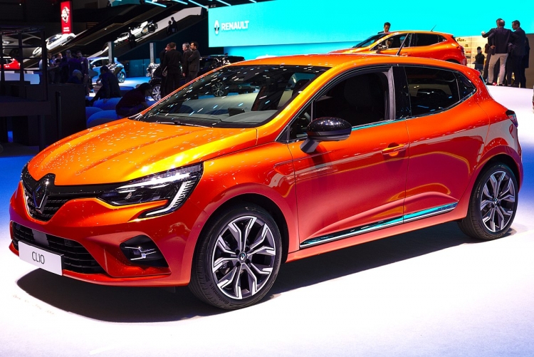 2020 Renault Clio'nun Türkiye fiyatı açıklandı! 21