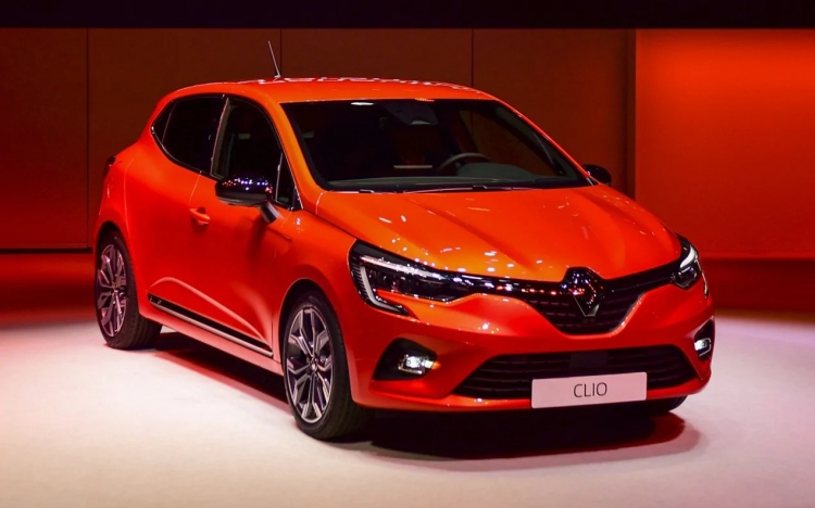 2020 Renault Clio'nun Türkiye fiyatı açıklandı! 28