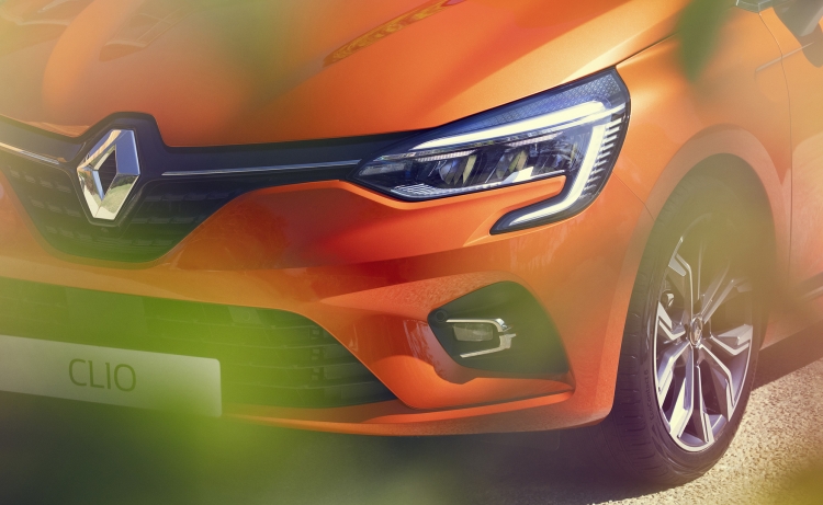 2020 Renault Clio'nun Türkiye fiyatı açıklandı! 31