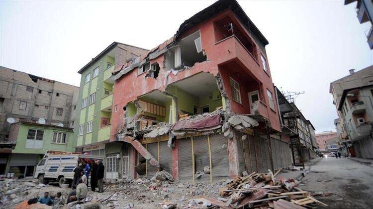 Türkiye'de son 100 yılda meydana gelen depremler 19