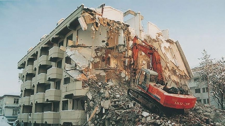 Türkiye'de son 100 yılda meydana gelen depremler 25