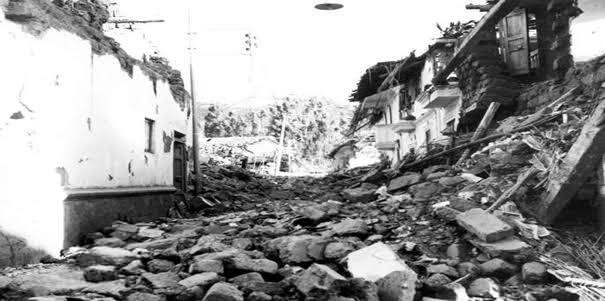 Türkiye'de son 100 yılda meydana gelen depremler 43