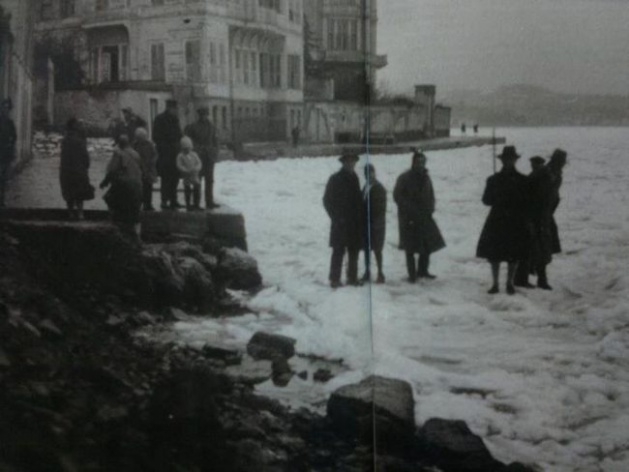 İstanbul Boğazı böyle donmuştu 9