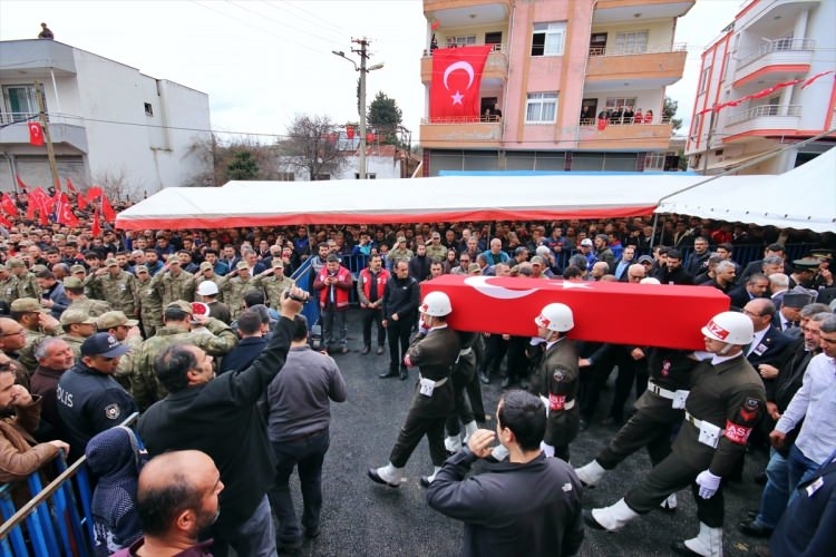 Türkiye İdlib şehitlerini uğurluyor 113