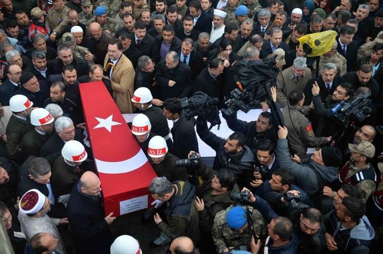 Türkiye İdlib şehitlerini uğurluyor 33