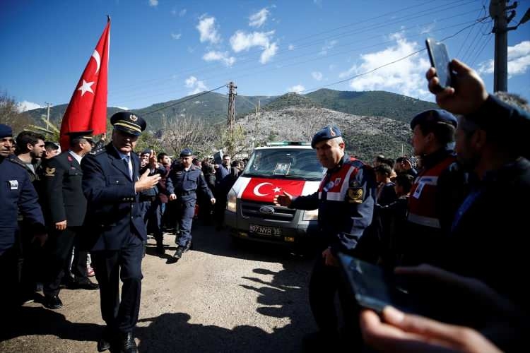 Türkiye İdlib şehitlerini uğurluyor 56